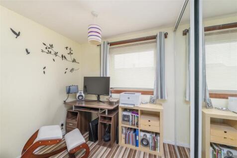 22_moredun_park_way-10.jpg