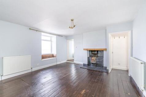 3 Mount Road_Tweedmouth-05.jpg
