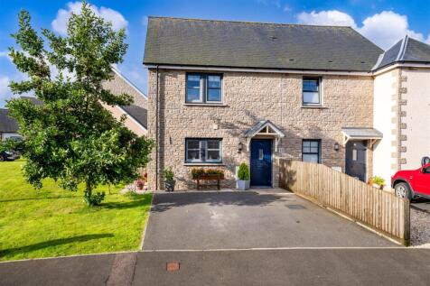 31 Peelwalls Meadows-01.jpg