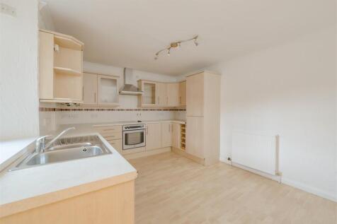 32a High Street-05.jpg