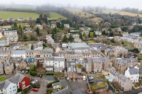 32a High Street-11.jpg