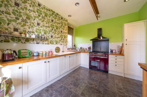 Upper Broomlands new-02.jpg