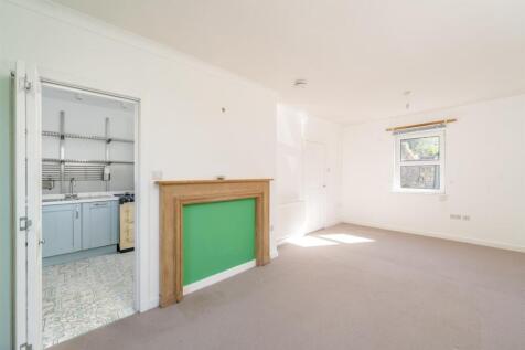7_abbey_close_jedburgh-06.jpg