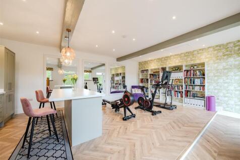 Friars_Acre-60.jpg