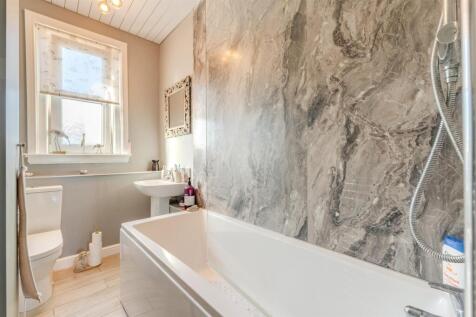 44e_castlegate-11.jpg