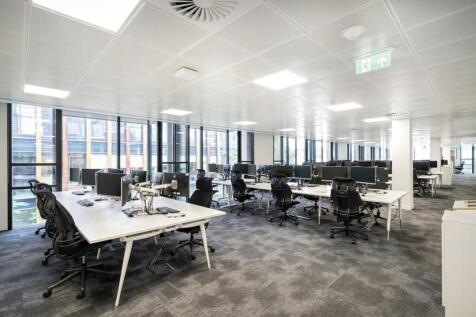 10CrownPlace84thflr.jpg