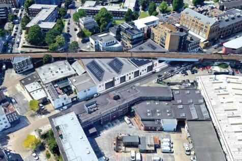 19275 Kentish Town 36 Spring Place Aerial B13.jpg