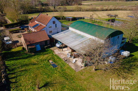 DanPropertyArielPhotography-ParkFarmBarn-TP00783-3