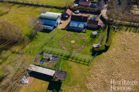 DanPropertyArielPhotography-ParkFarmBarn-TP00783-1