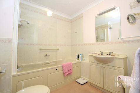 IMG_8651-fotor-20251112105639