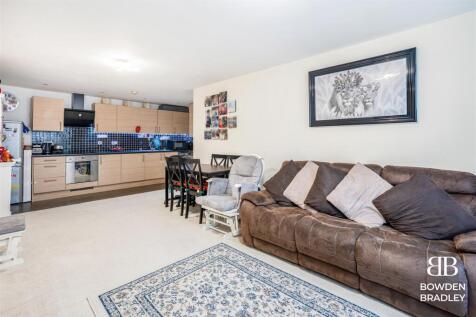 Living Room/Kitchen