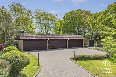 Garage Outbuilding External