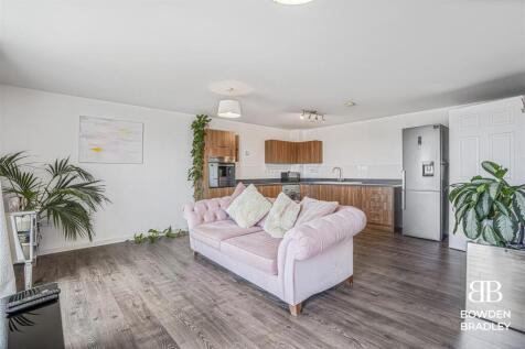 Living Room/Kitchen