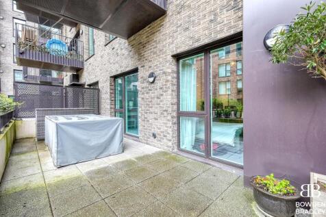 Private Courtyard