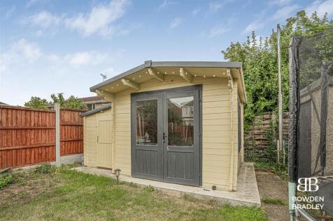 Outbuilding