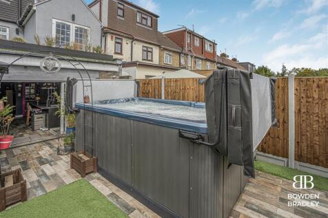 A7_06121-HDR.jpg