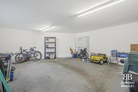 Outbuilding
