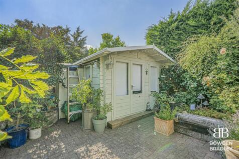 Outbuilding