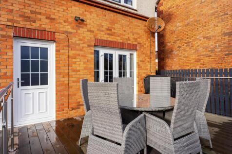 9EnglishRow-03.jpg
