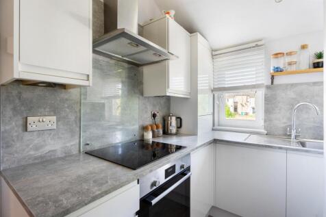 65cEglington-03.jpg