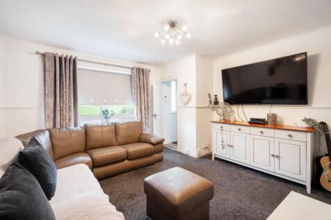 275Woodhall-07.jpg