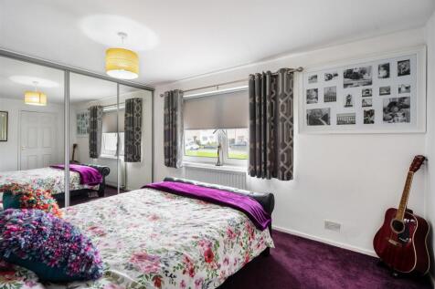275Woodhall-01.jpg