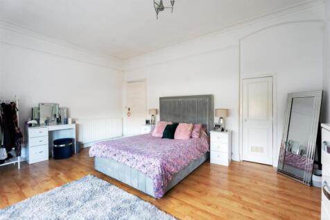 53DEglington-01.jpg