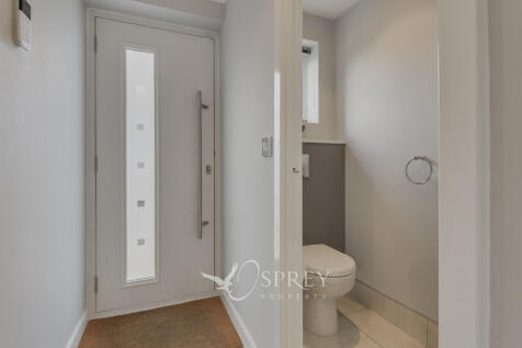 Hallway/ WC