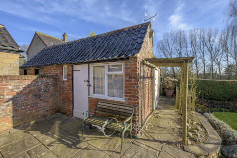Outbuilding