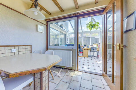 Breakfast Room/ C...