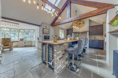 Kitchen/Breakfast Ro