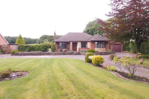 Davlyn, Hall Lane, Wrightington, WN6 9EL