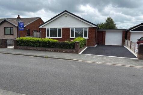 2 Bedroom Detached Bungalow for Sale
