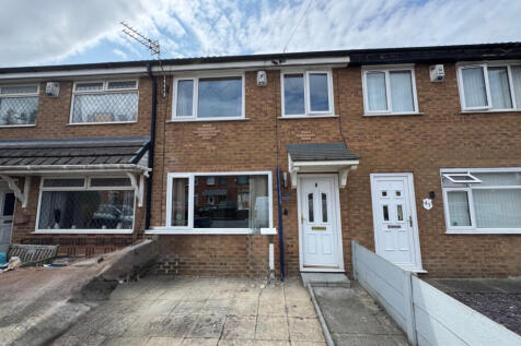 3 Bedroom Town House for Sale