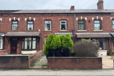3 bed terraced house for sale Atherton Road, Hind