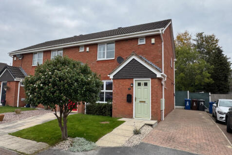 2 bed end terrace for sale Merefield Close, Hindl