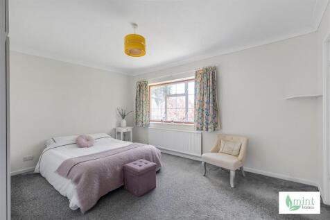 Mint_-_Amberley_Close-15.jpg
