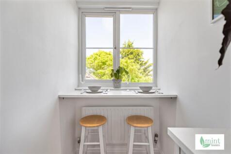 Mint_homes-7_littleton_place-tw17__11_.JPG