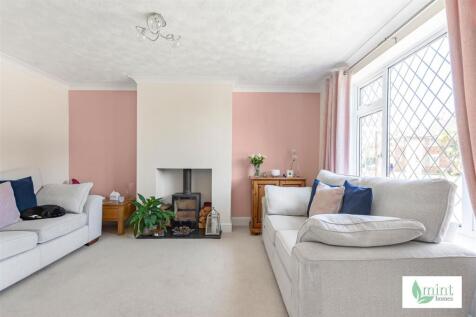 Mint_homes-10_edward_li_avenue-kt14__20_.JPG