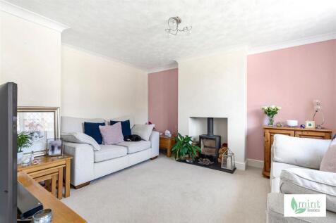 Mint_homes-10_edward_li_avenue-kt14__21_.JPG