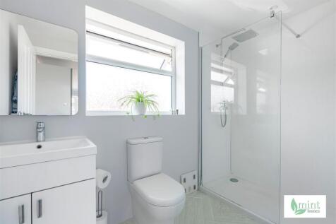 Mint_homes-10_edward_li_avenue-kt14__4_.JPG