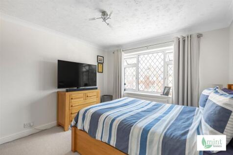 Mint_homes-10_edward_li_avenue-kt14__11_.JPG