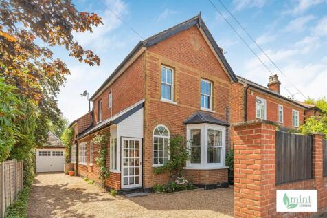 Mint_homes-26_brighton_road-kt15__32_.JPG