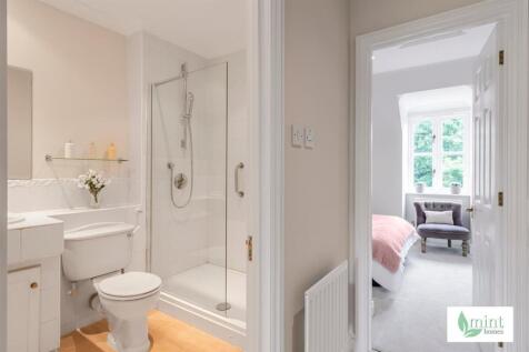 mint_homes_45_st_martin_mews__24_.JPG