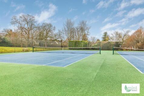 Mint_-_St_Martins_Mews-19.JPG