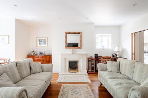 3 Oakfield House-9.jpg