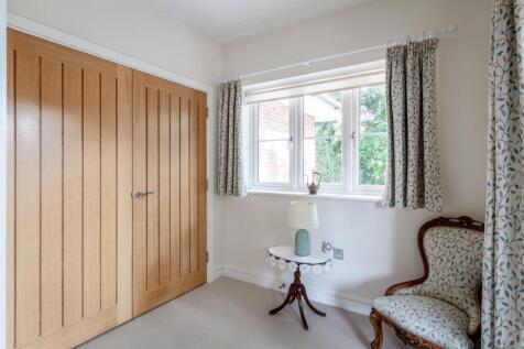 3 Oakfield House-24.jpg