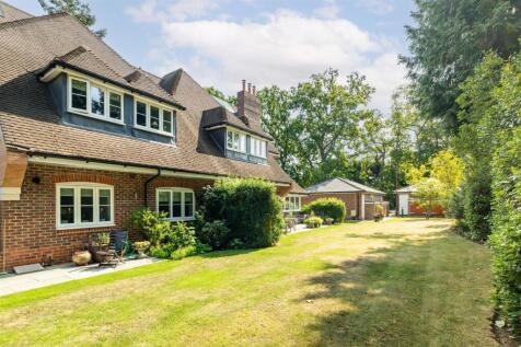 3 Oakfield House-35.jpg