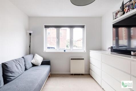 Watermark - 16 Foundry Mews-4.jpg