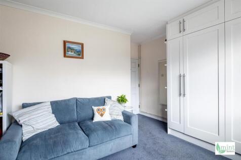 Watermark - Camphill Court-9.jpg